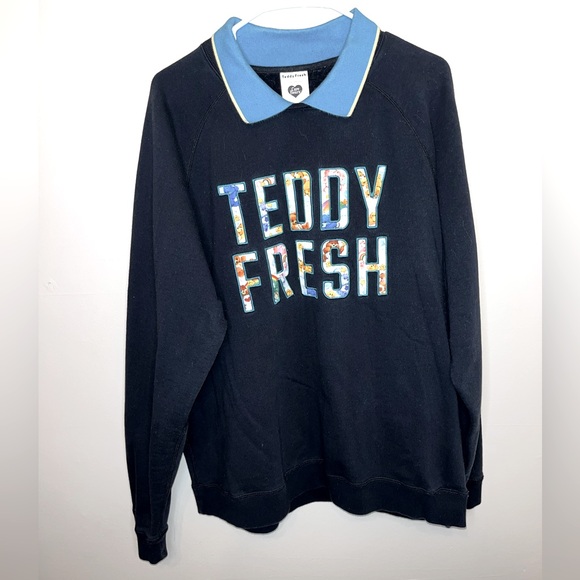 Teddy Fresh Tops - Teddy Fresh X Care Bears Black Appliqué Collar Sweatshirt Collab Size XL GUC